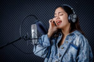 shutterstock_18702286901 300x200 1